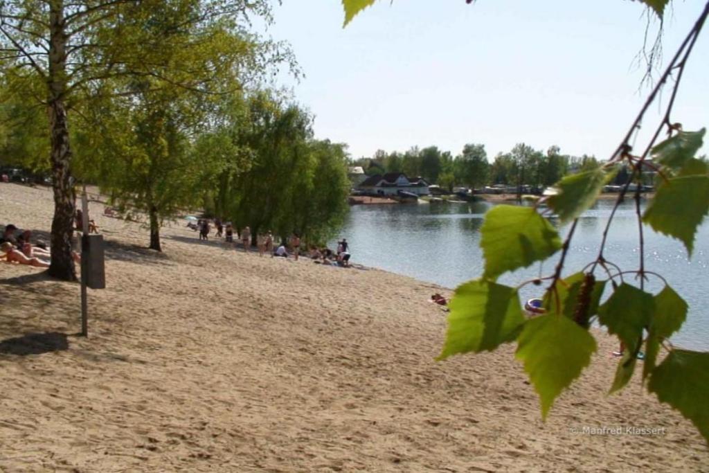 Chemnitz - Haus Am See Mit Sandstrand Nahe Rhein-Main Und Spessart Kahl am Main Luaran gambar