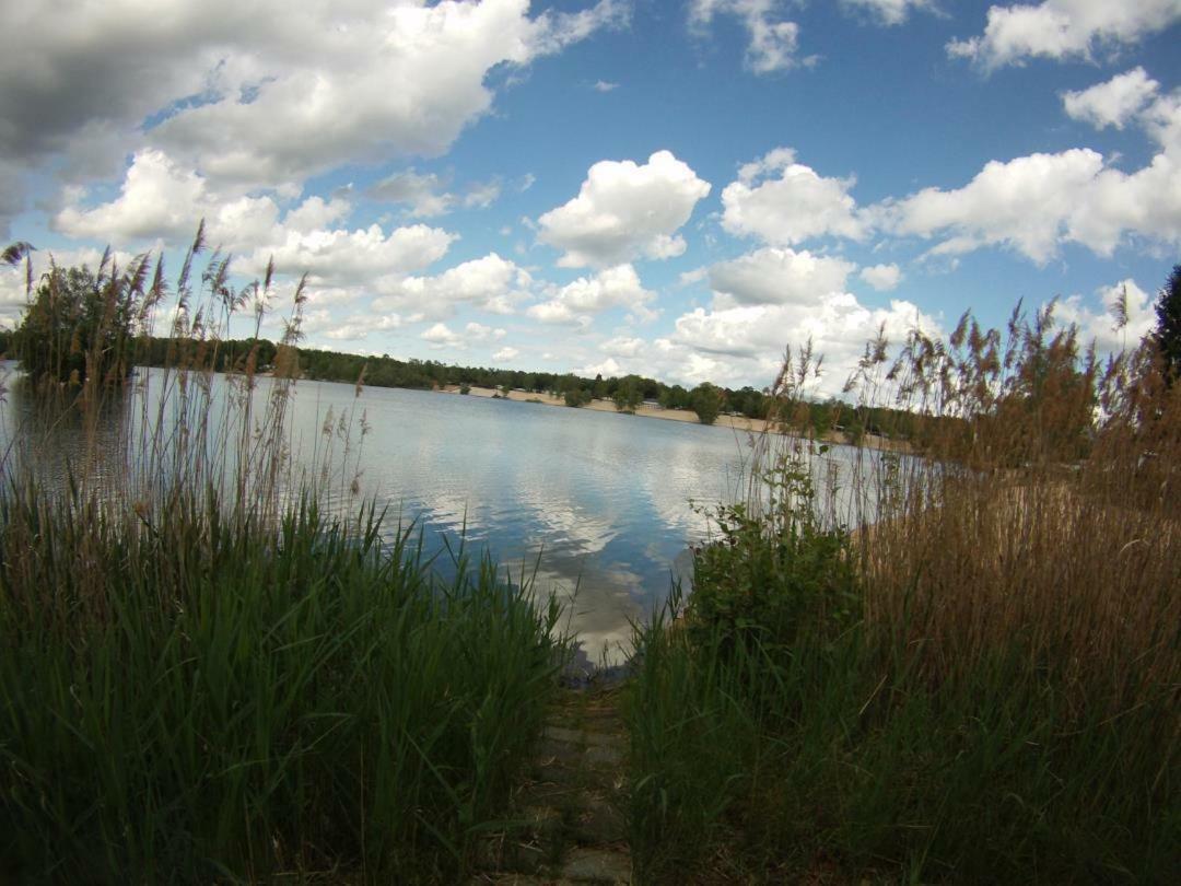 Chemnitz - Haus Am See Mit Sandstrand Nahe Rhein-Main Und Spessart Kahl am Main Luaran gambar